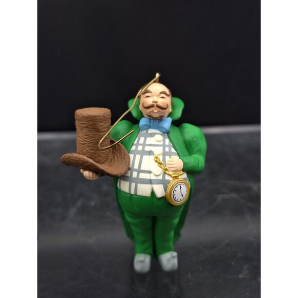 Hallmark Keepsake Ornament | Wizard of Oz Munchkinland Mayor & Coroner 1997 NIB - Picture 2 of 15